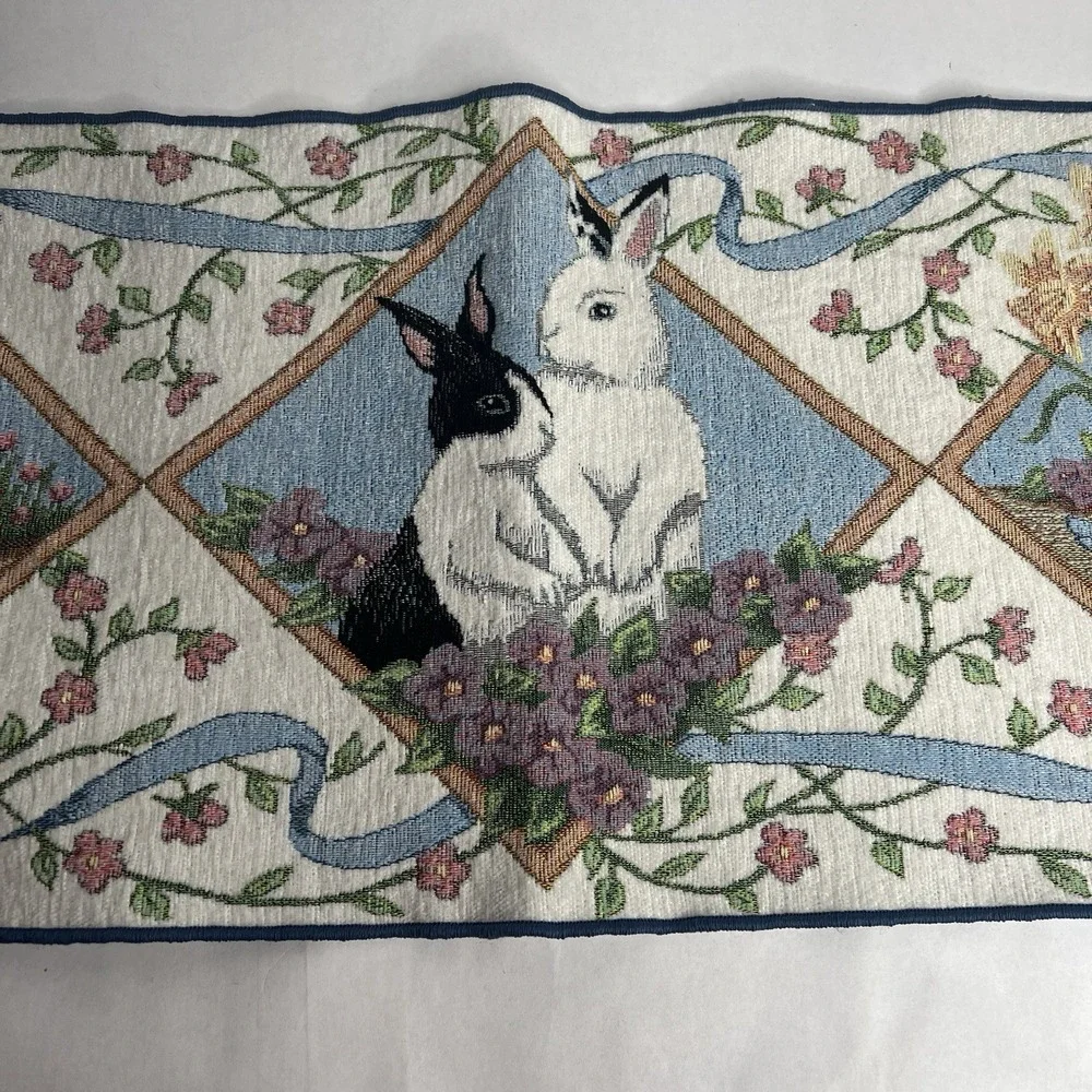 Easter Spring Bunny Rabbit‎ Table Runner 76